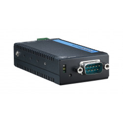 1-port de intrare a echipamentului serverului RS-232 Server