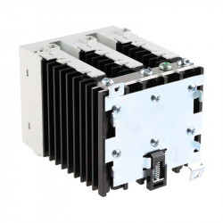 Three phase semiconductor relays with radiator for DIN bus