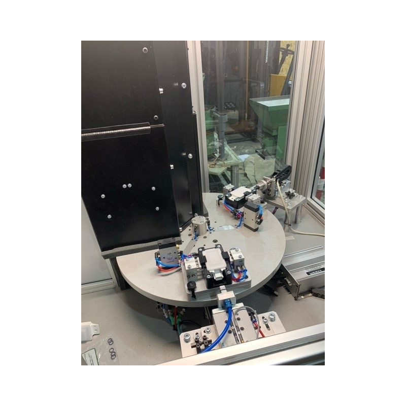 Test equipment Test equipment