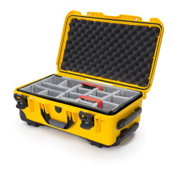Geamantan mare Nanuk - NANUK 935 - Gol - 935S-000SV-0A0 Geamantan mare Nanuk - NANUK 935 - Gol - 935S-000SV-0A0