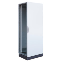 Cadre assemblé avec porte, plaque de montage et panneau arrière OKB22A4