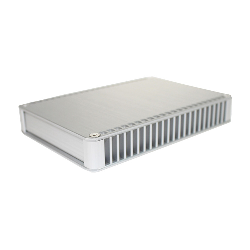 Aliuminio profilio dėžutė su radiatoriumi hermetiška