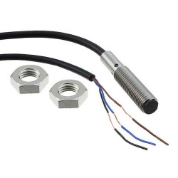 E2B-S08KS02-WP-B2 2M Sensor...