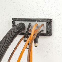 DES 24A - Cable entry frames