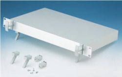 Versamet - kaseta – sub rack 19” nóżki ABS
